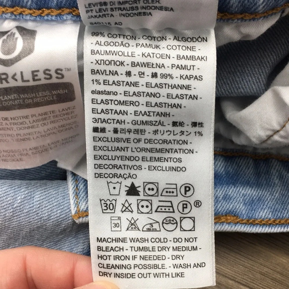 3/$20 Levi’s 501 Skinny Mom Jeans Womens 25x28 Light Wash Button Fly Premium - Picture 13 of 16